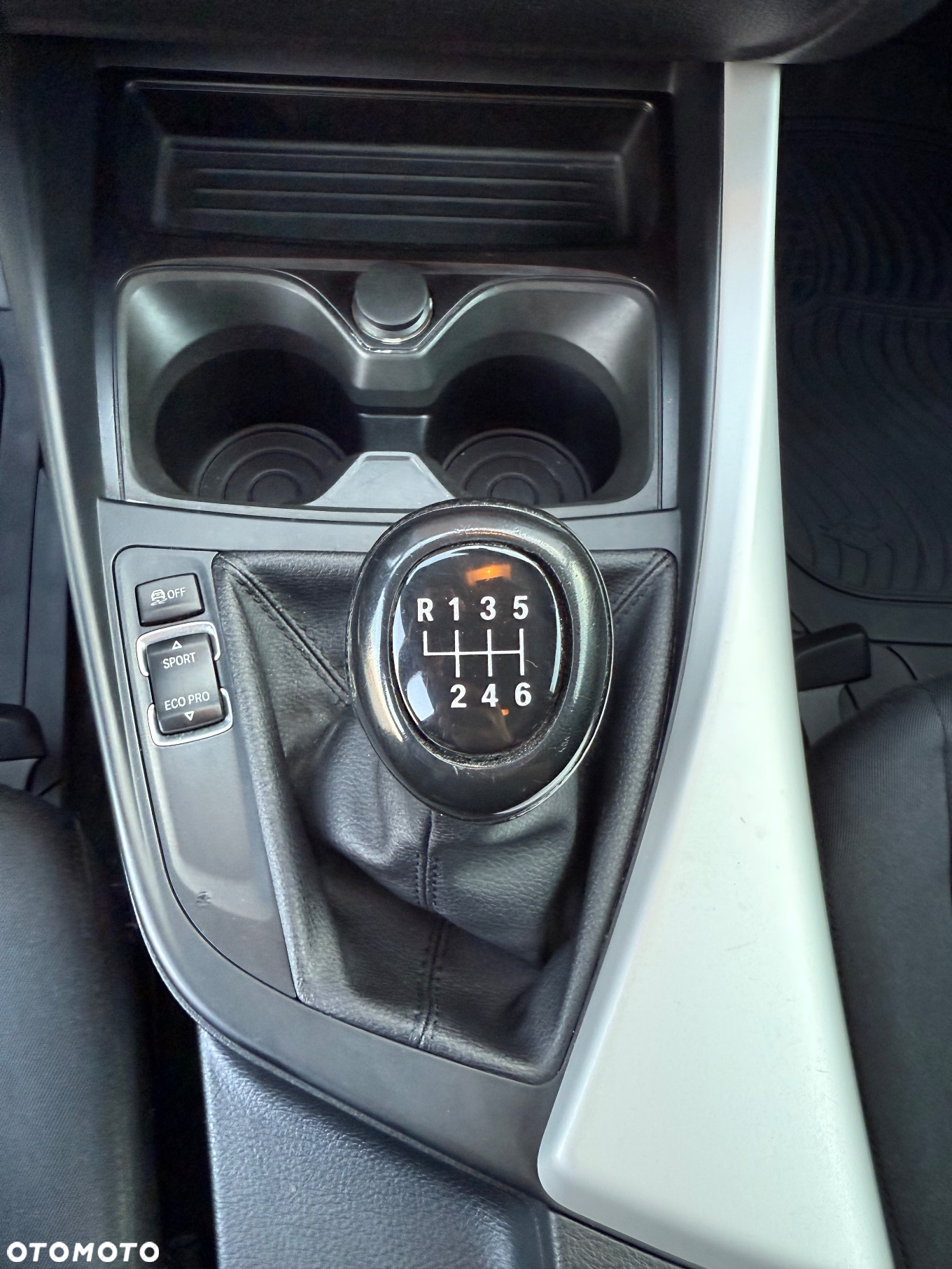 BMW Seria 1 114i - 19