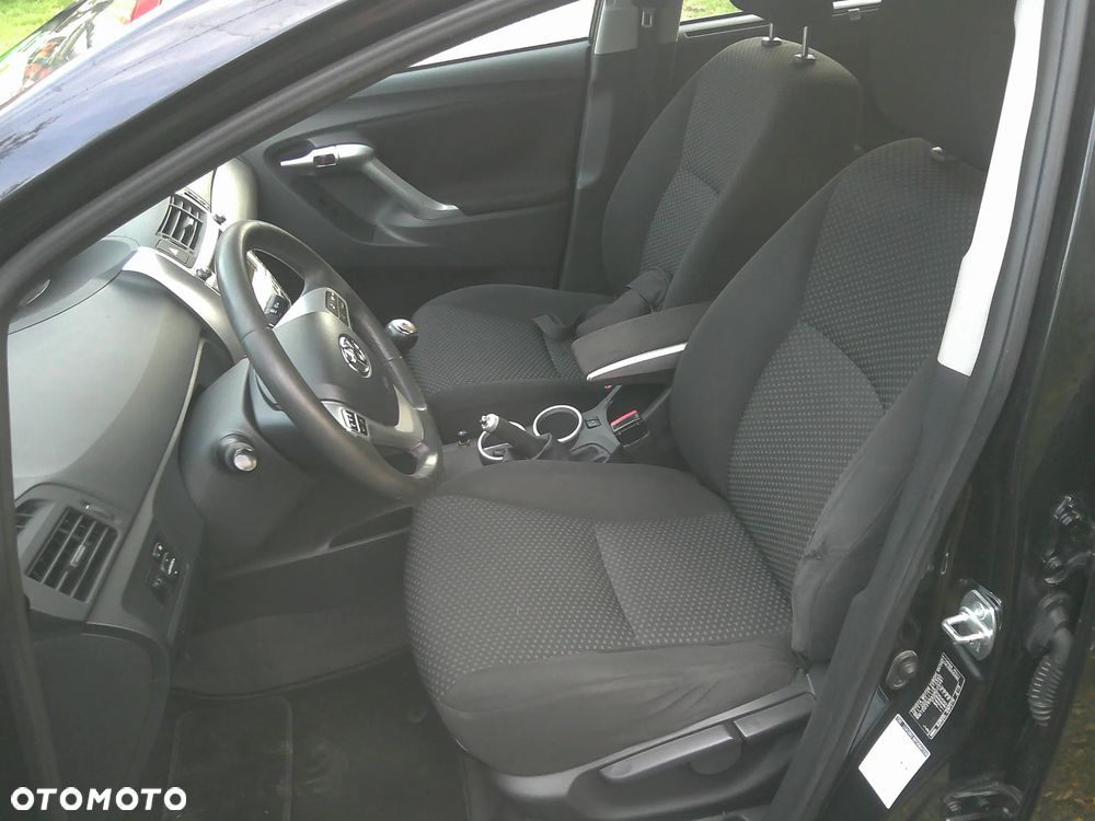 Toyota Verso 2.0 D-4D Life - 14