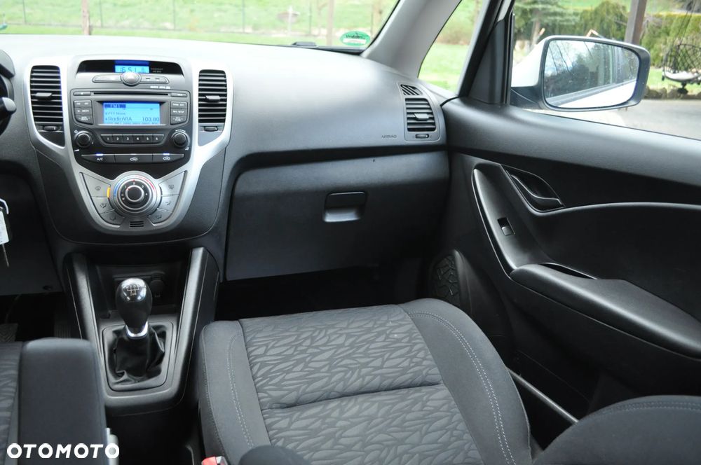 Hyundai ix20 1.4 blue Comfort - 19