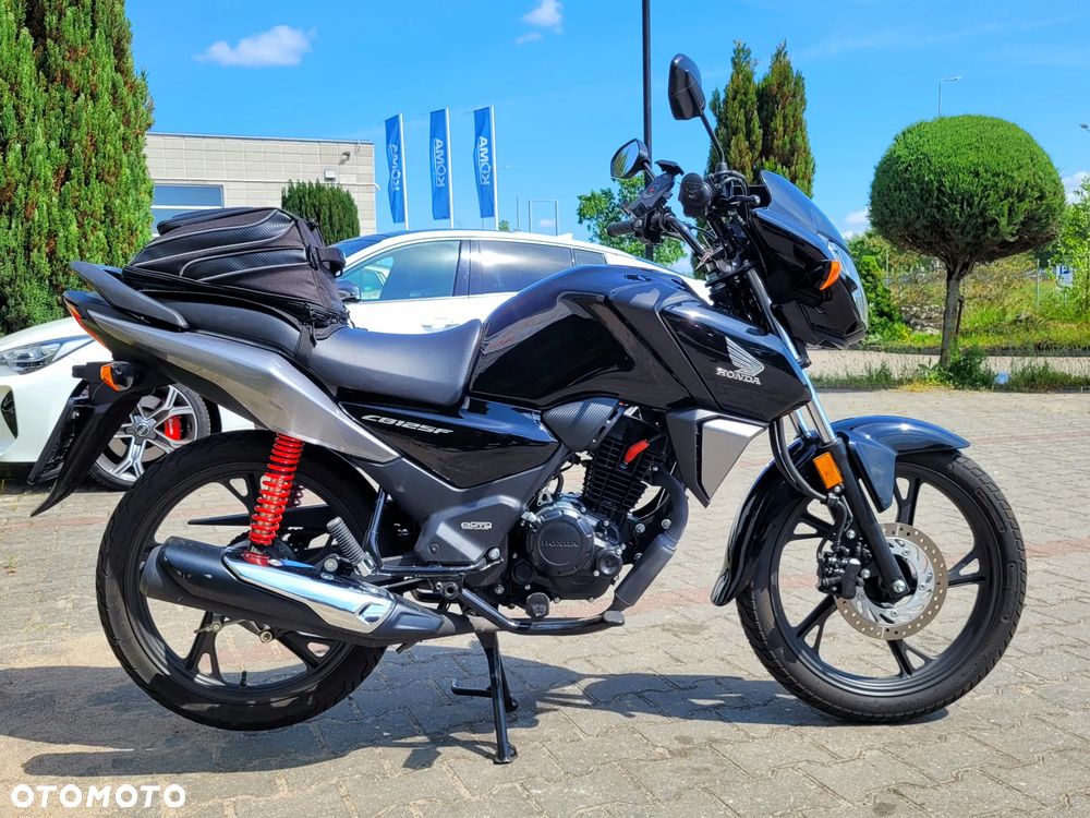 Honda CB - 11