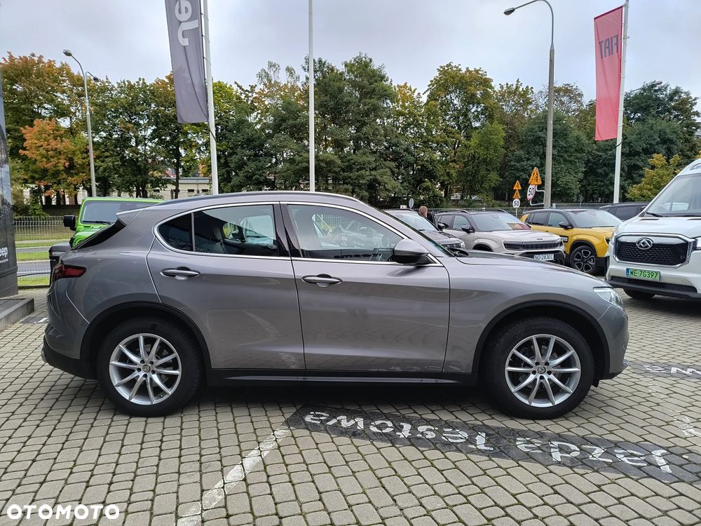 Alfa Romeo Stelvio 2.0 Turbo Executive Q4 - 2