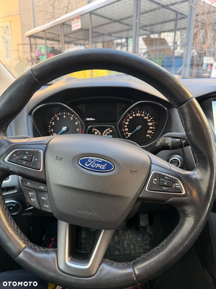 Ford Focus 1.5 EcoBoost Start-Stopp-System Titanium - 14