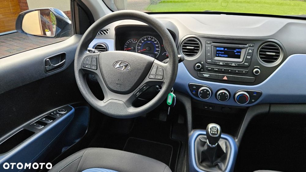 Hyundai i10 1.2 Black Line - 16