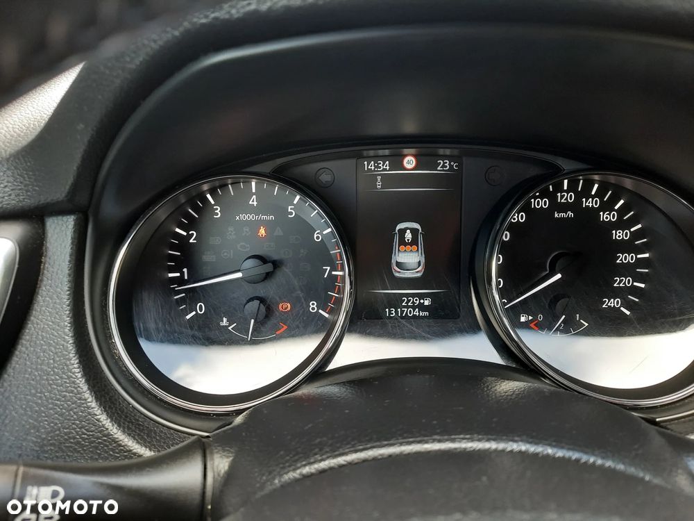 Nissan Qashqai 1.6 DIG-T Tekna - 21