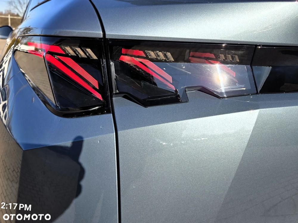Peugeot 5008 1.6 PHEV 195 GT S&S e-DCS7 - 14