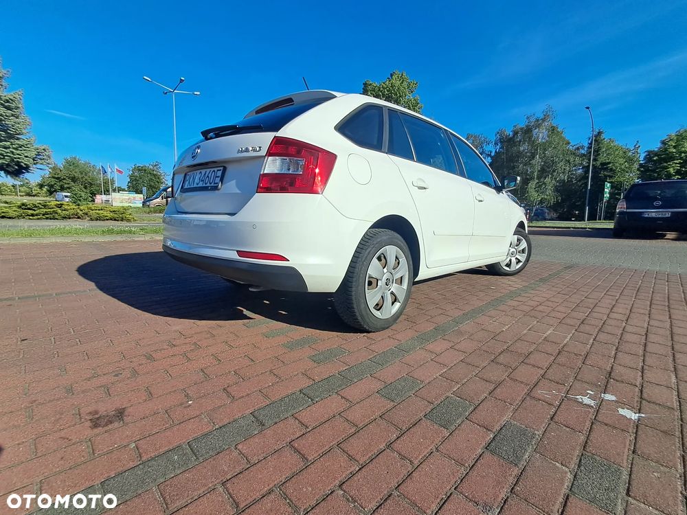 Skoda RAPID 1.6 TDI DPF Ambition - 15