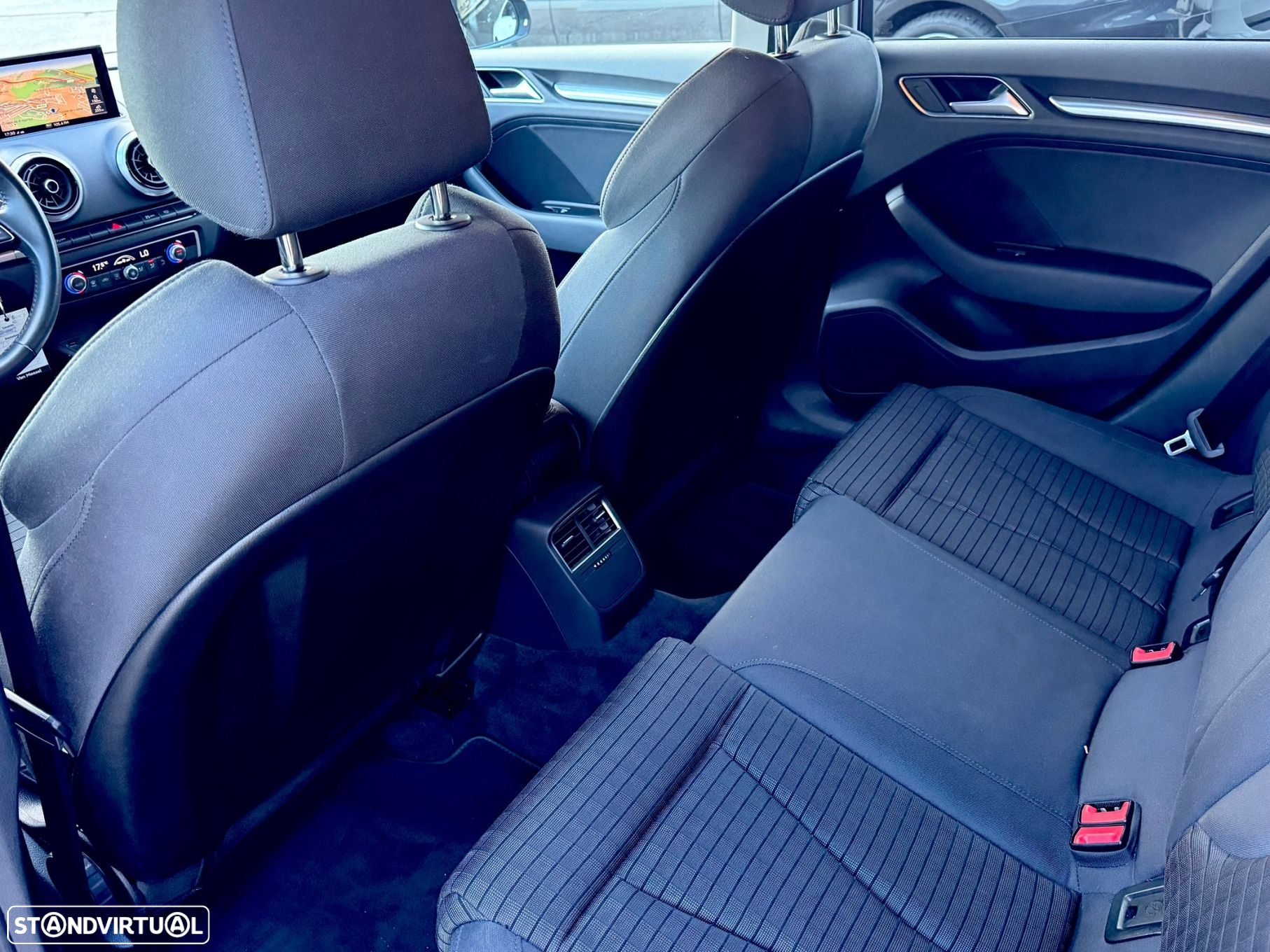 Audi A3 Limousine 1.6 TDI Sport S tronic - 17