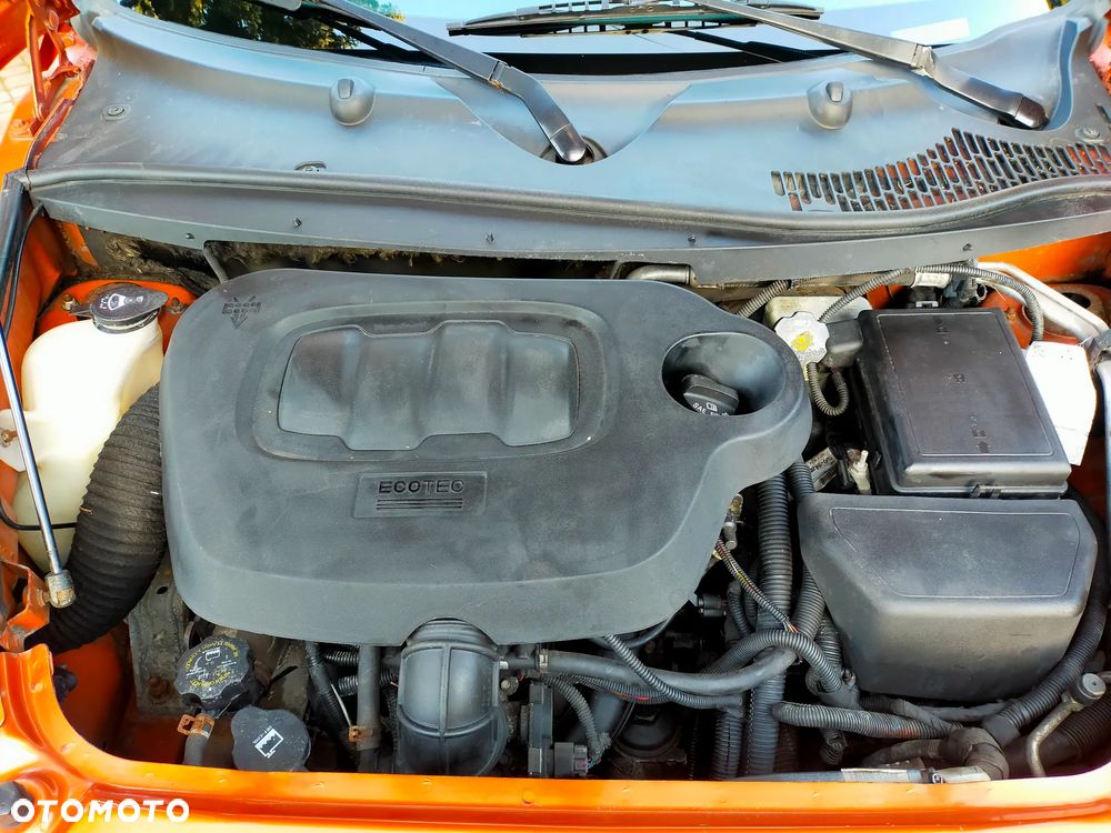 Chevrolet HHR 2.4 LT - 33