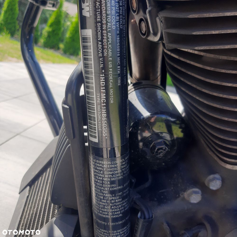 Harley-Davidson Electra - 9