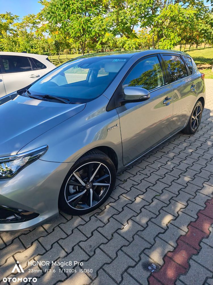 Toyota Auris - 2