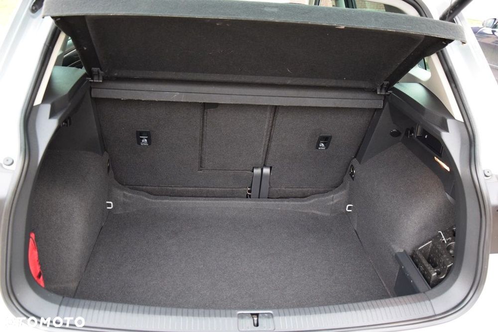 Volkswagen Tiguan 2.0 TDI SCR DSG R-Line - 34