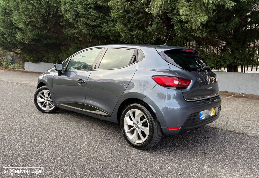 Renault Clio 0.9 TCE Limited - 2