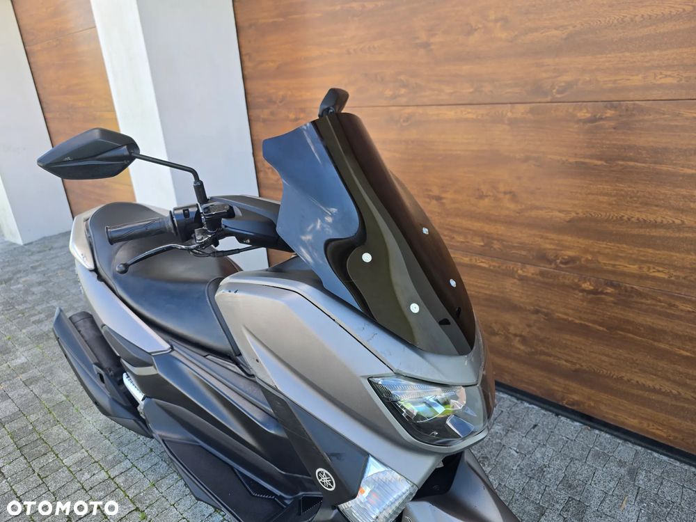 Yamaha NMAX - 3