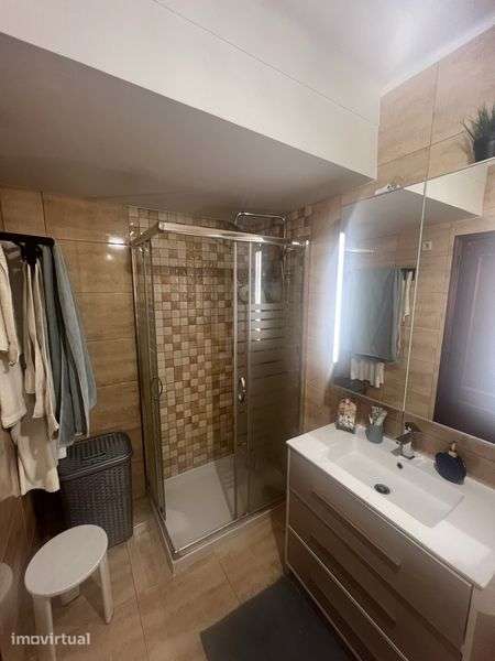 Apartamento T2 90m2 c/Ar condicionado - Grande imagem: 4/8
