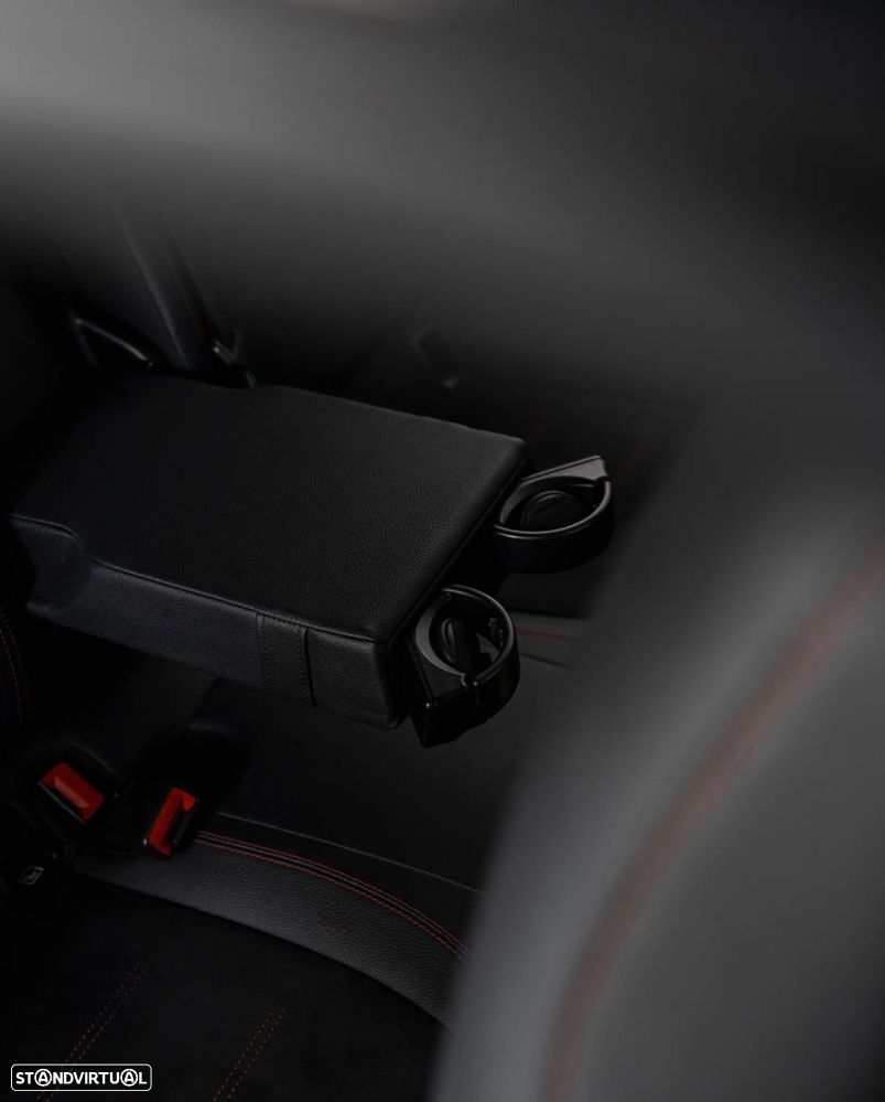 Mercedes-Benz CLA 250 e Shooting Brake AMG Line - 23