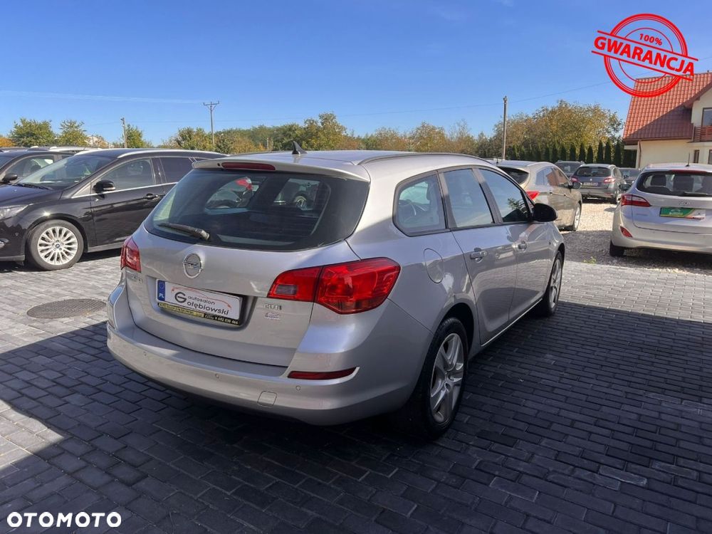 Opel Astra - 10
