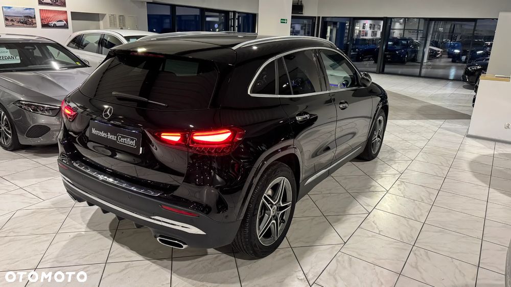 Mercedes-Benz GLA 200 AMG Line - 5