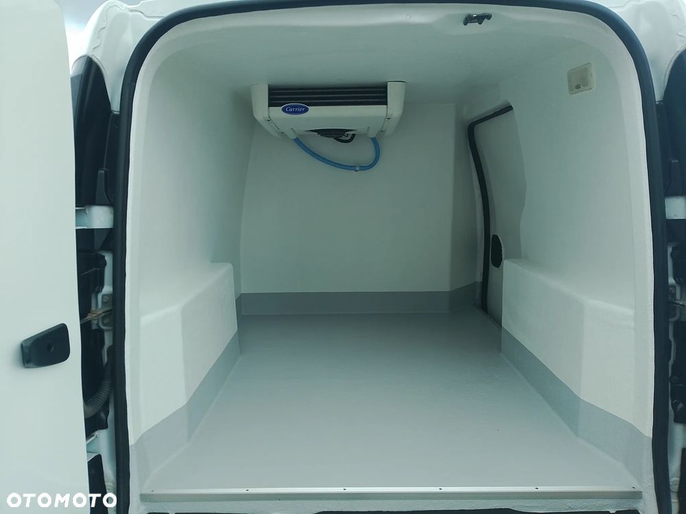 Renault Express Van Dokker L2 Maxi Nowa Izoterma Chłodnia Mroźnia minus 20 stopni Carrier 220V grzejący Salon PL - 18