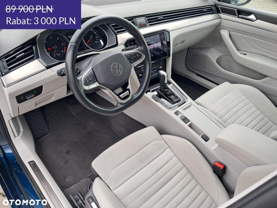 Volkswagen Passat - 15