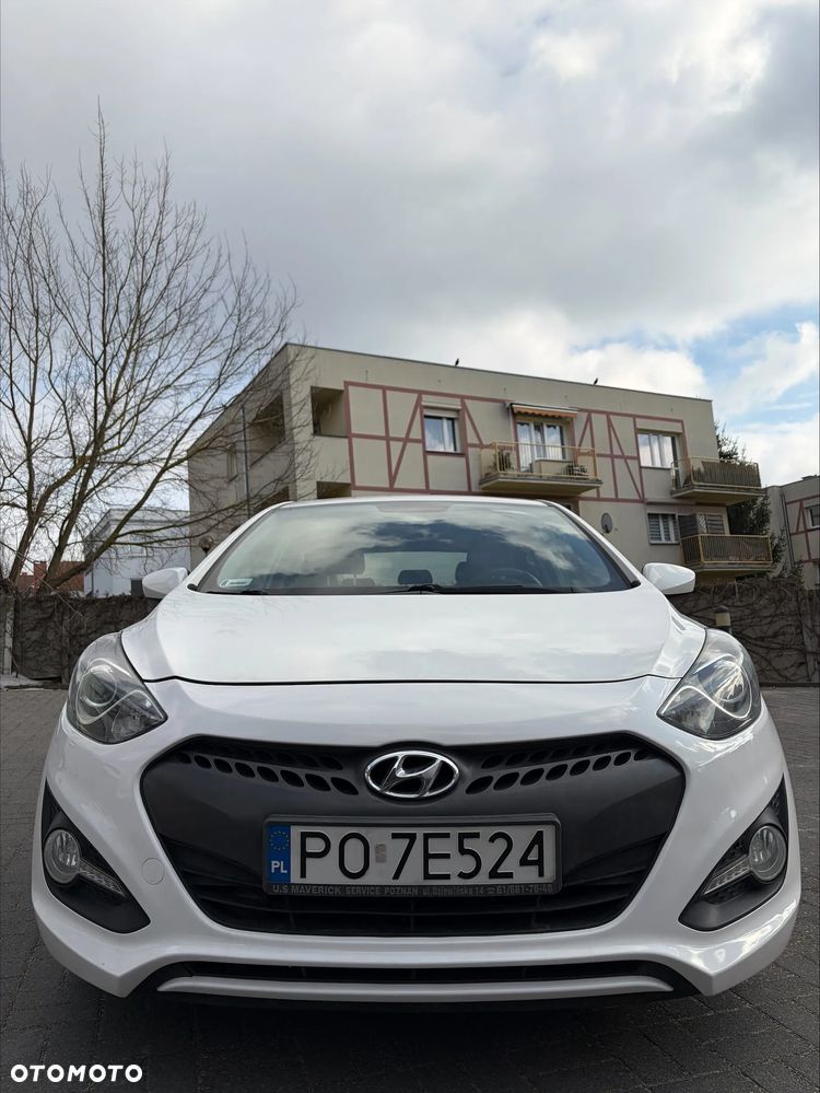 Hyundai i30 1.6 Classic + - 4