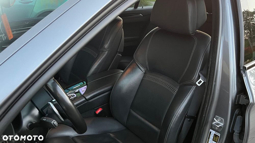 BMW Seria 5 535i Sport-Aut - 18