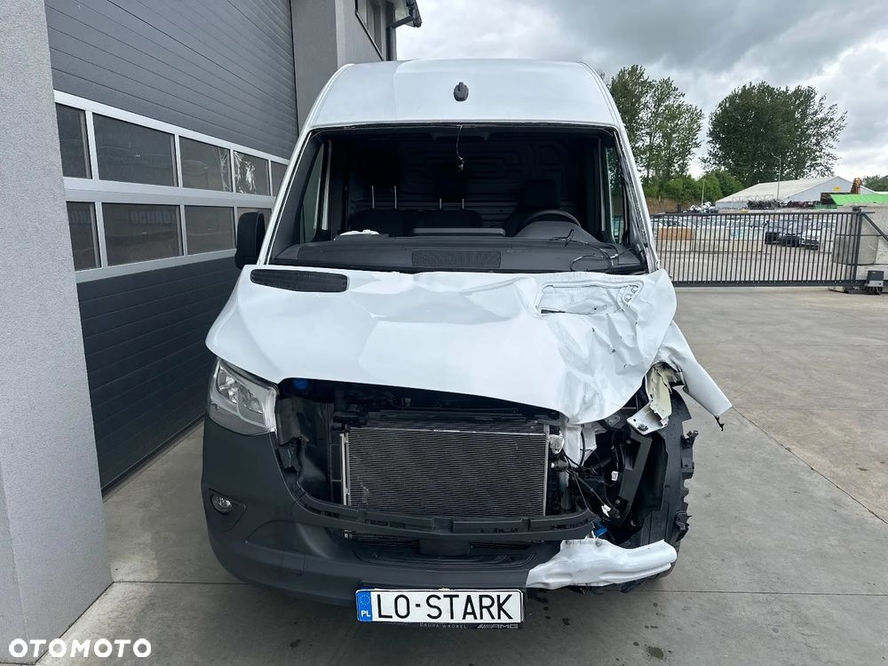Mercedes-Benz SPRINTER - 8