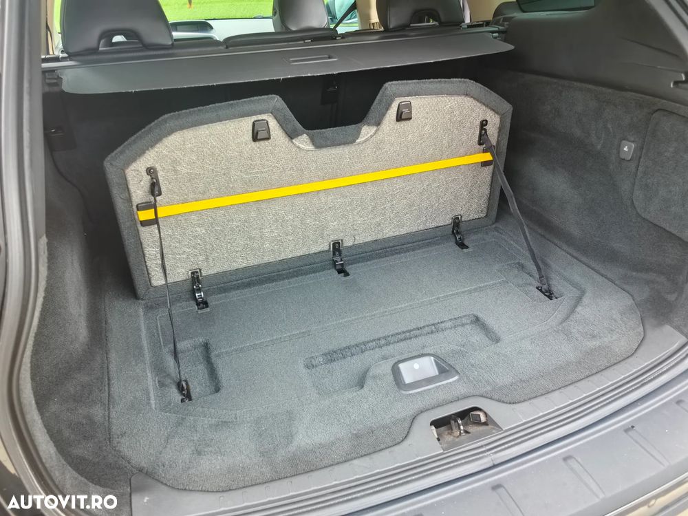 Volvo XC 60 D5 AWD Summum - 10