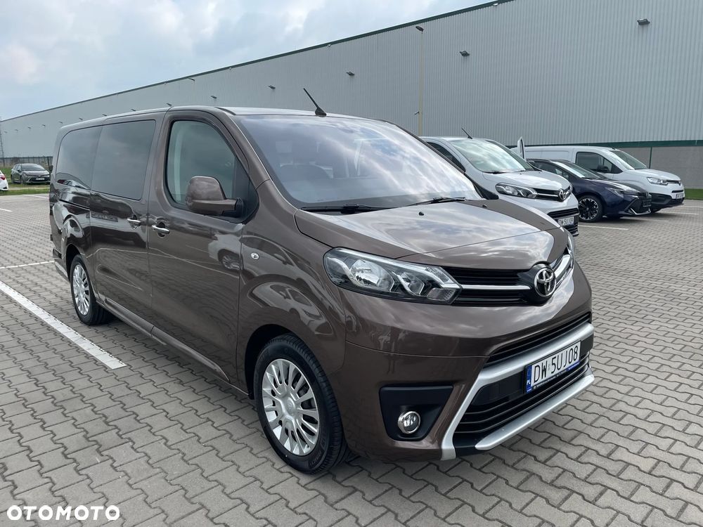 Toyota ProAce Kombi D-4D Long 2,8t - 4