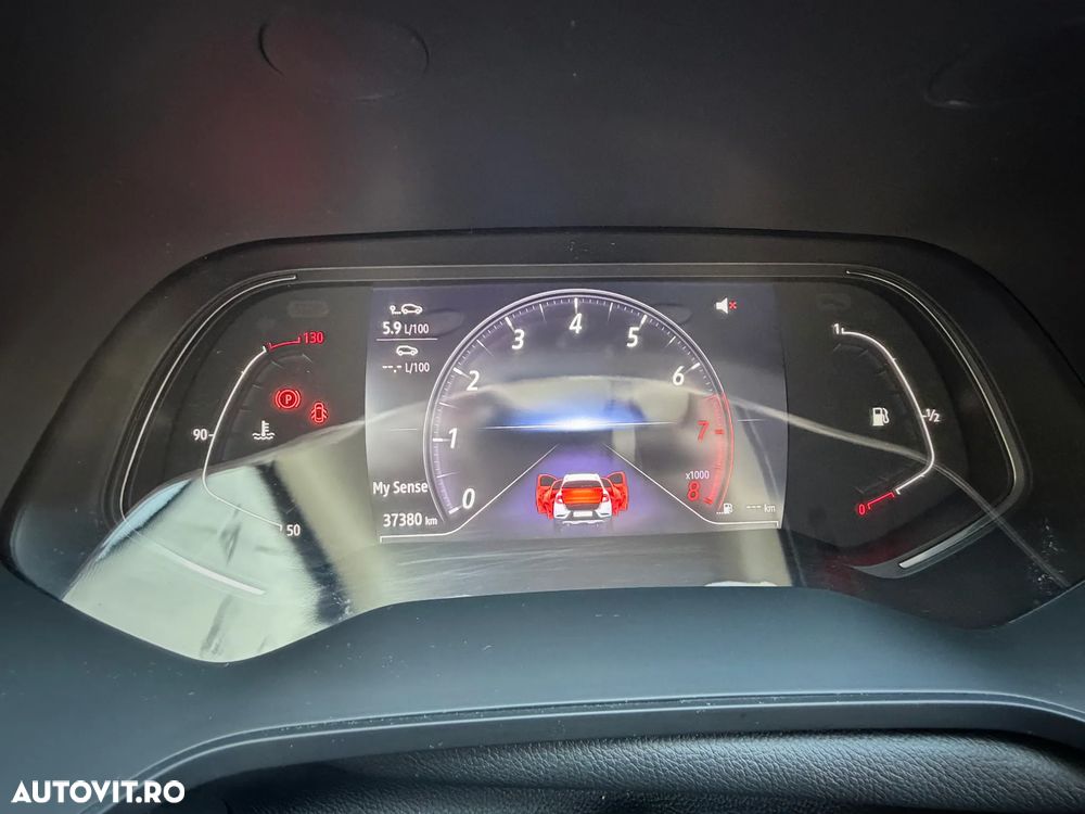 Renault Captur MHEV 140 Techno - 22