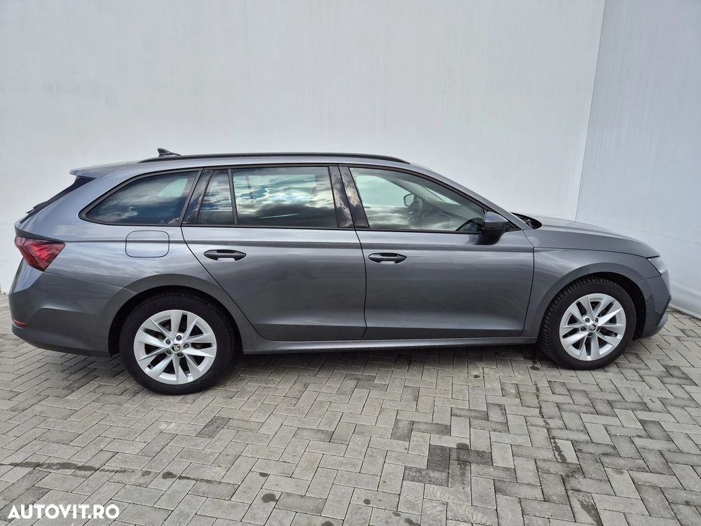 Skoda Octavia 2.0 TDI DSG Style - 6