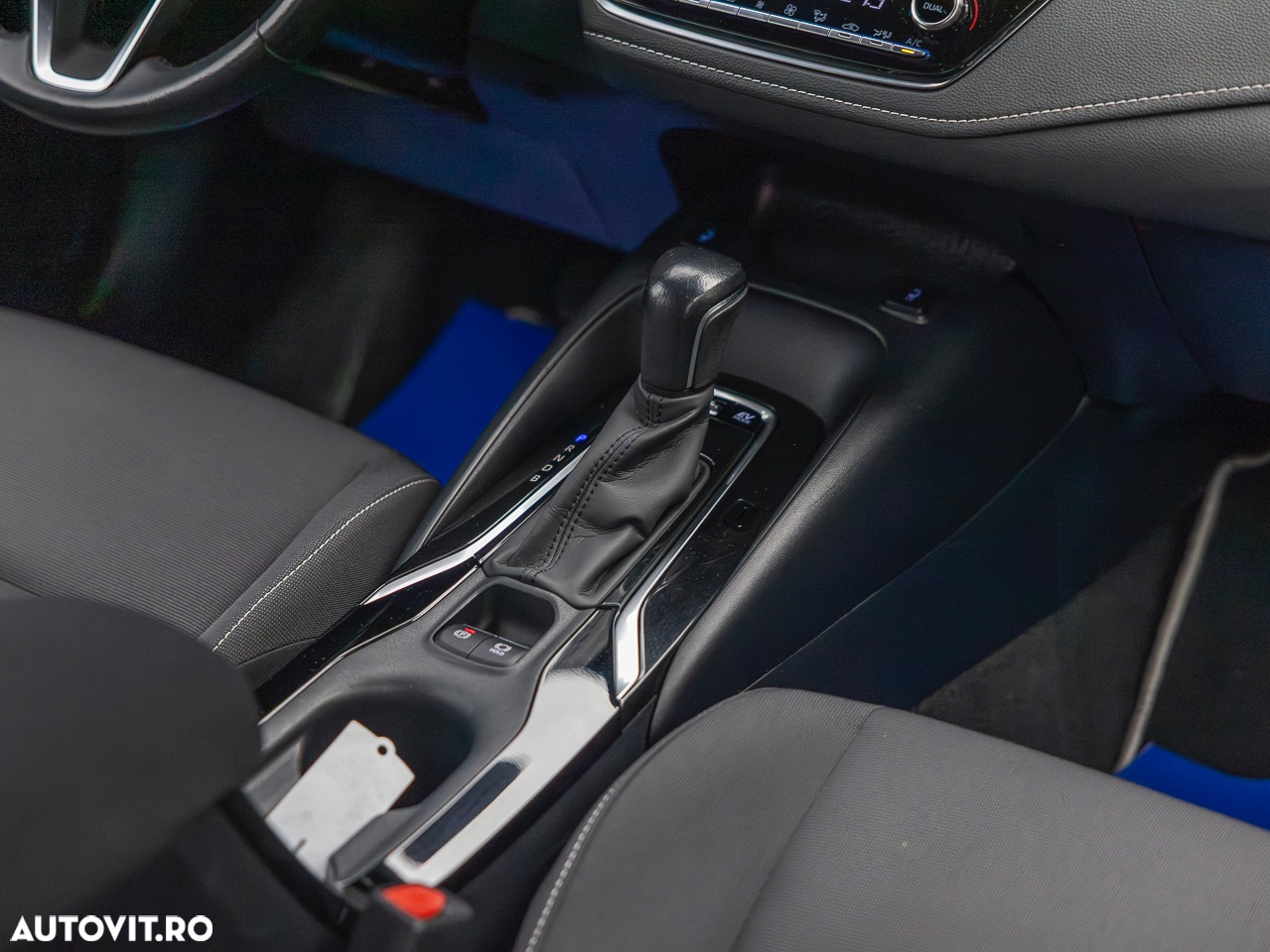 Toyota Corolla 1.8 Hybrid Touring Sports Business Edition - 31