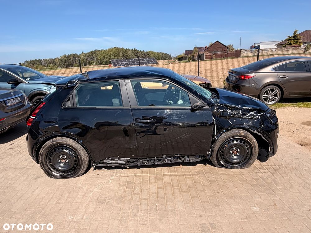 Renault 5 E-Tech Iconic Five 120 Urban Range - 6