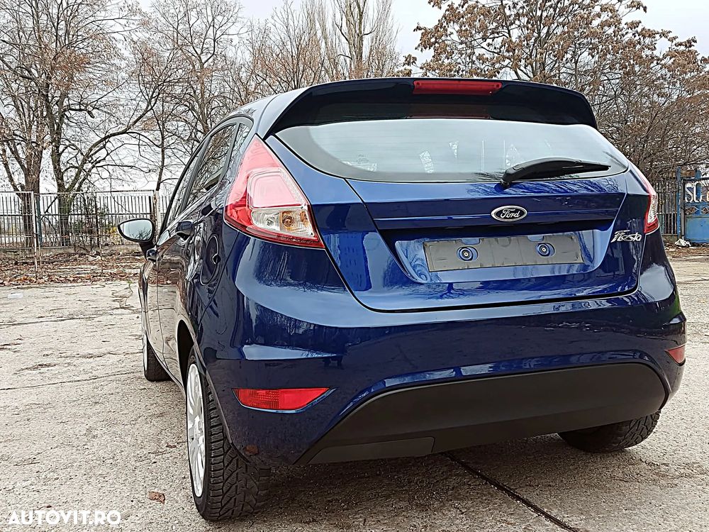 Ford Fiesta 1.5 TDCi DPF Titanium - 14