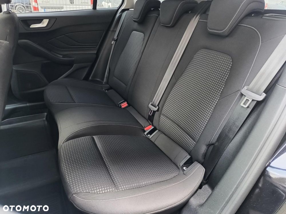 Ford Focus 1.5 EcoBlue SCR Connected - 14