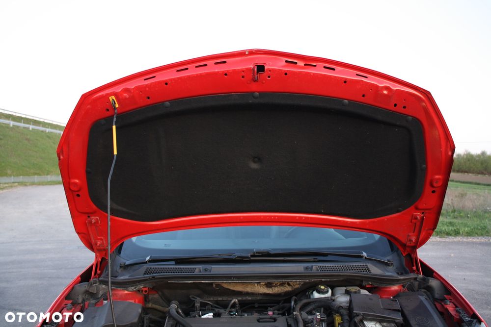 Opel Astra 1.6 Turbo Sport - 17