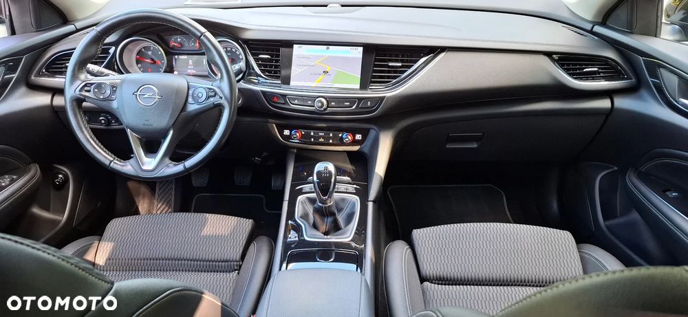 Opel Insignia 1.6 (118g) Dynamic - 16
