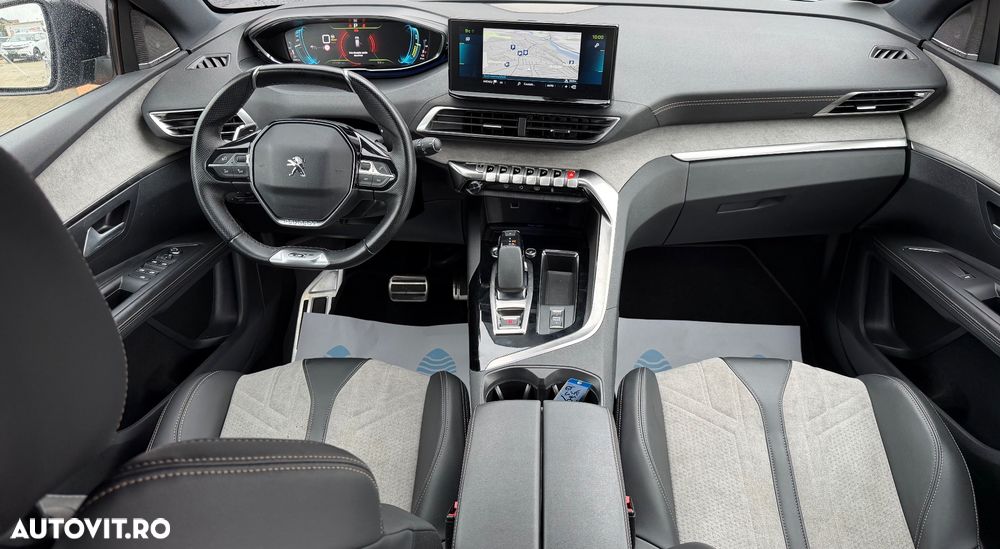 Peugeot 3008 Hybrid 225 e-EAT8 GT Pack - 6