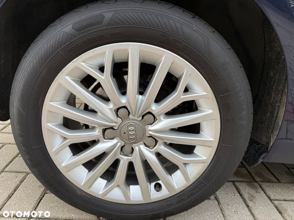 Audi A3 Sportback 1.6 TDI S tronic sport - 36