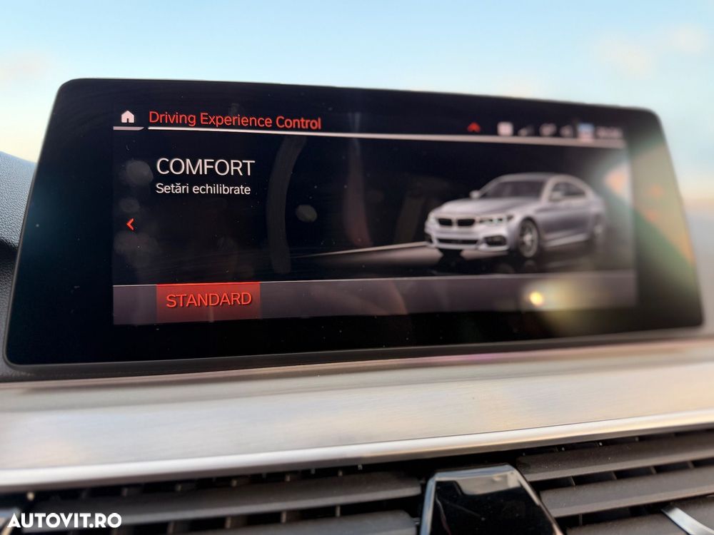 BMW Seria 5 530d xDrive AT - 25