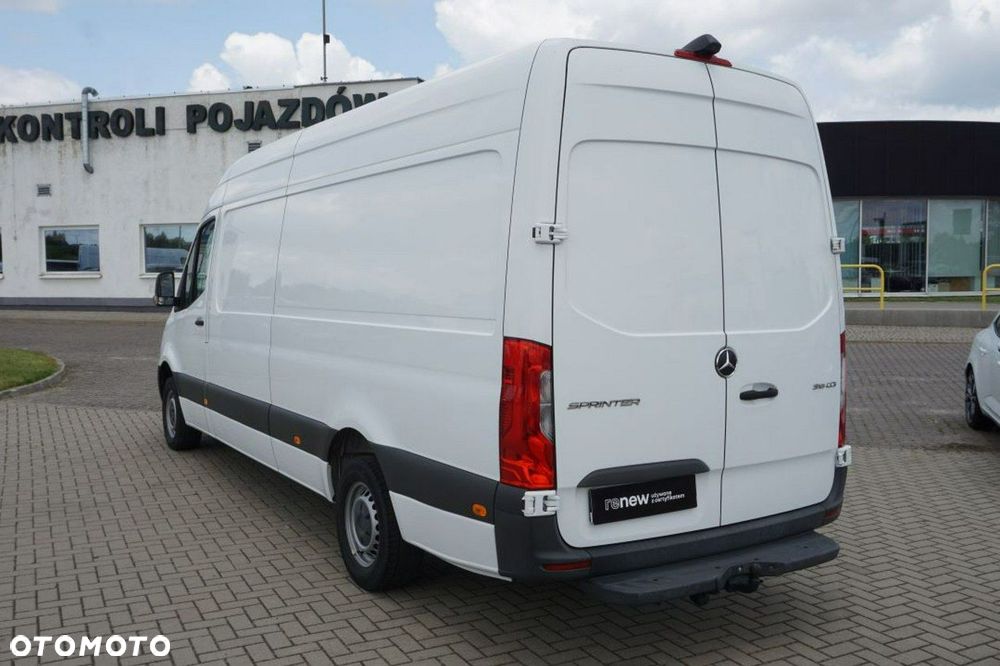 Mercedes-Benz Sprinter - 7