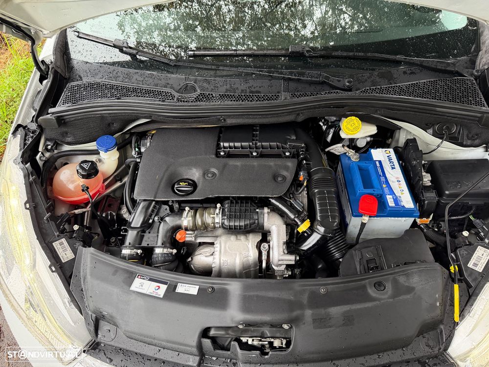 Peugeot 208 1.6 BlueHDi Active - 11