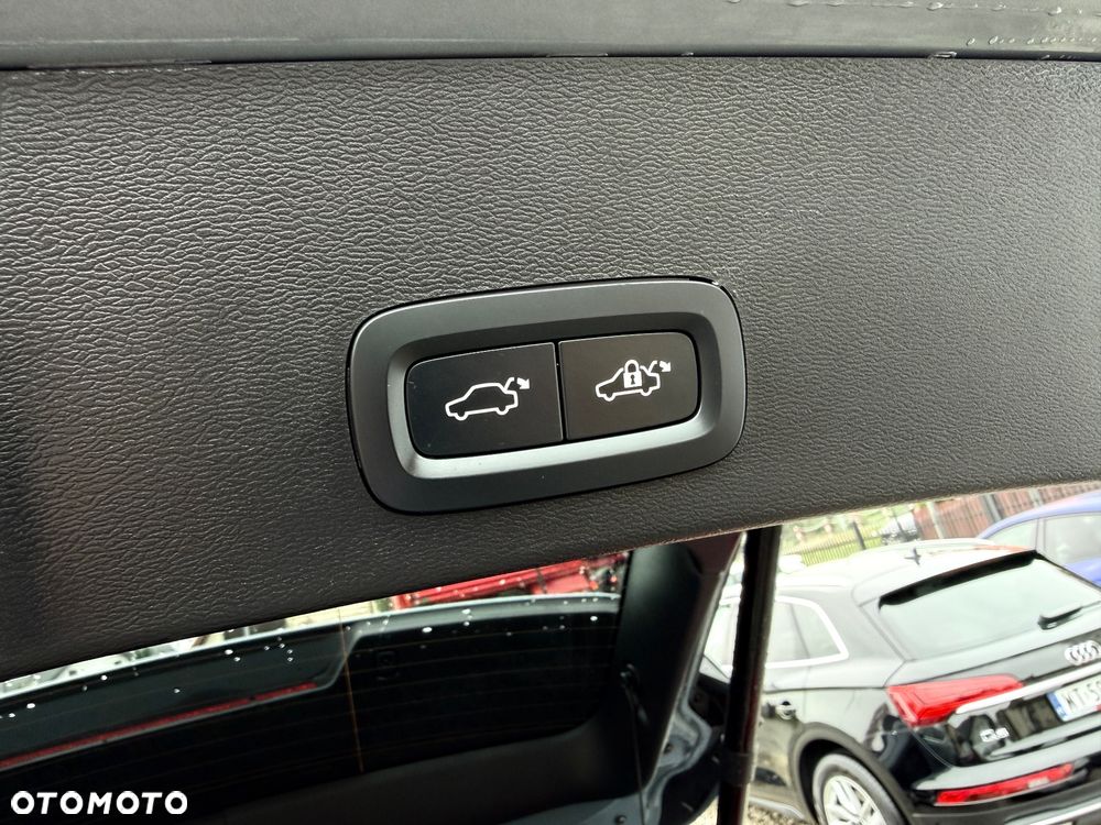Volvo XC 40 T5 Plug-In Hybrid Plus Bright - 22
