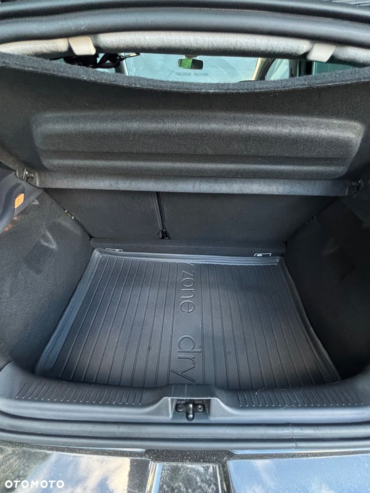 Renault Clio 1.2 Energy TCe Limited EDC - 27