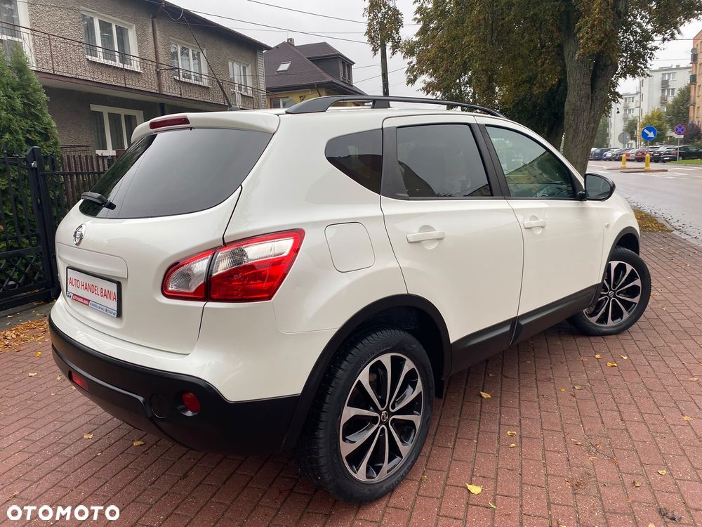 Nissan Qashqai 1.6 360 - 32