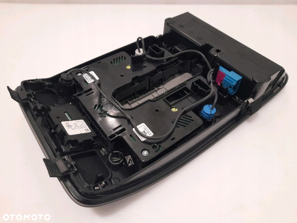 AUDI A6 C7 S-LINE LAMPKA OŚWIETLENIA KABINY LED OTWIERANIE BRAMY 4G0959719 - 11