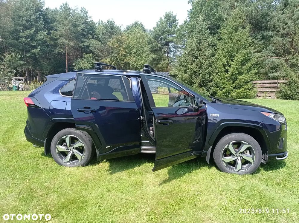 Toyota RAV4 - 9