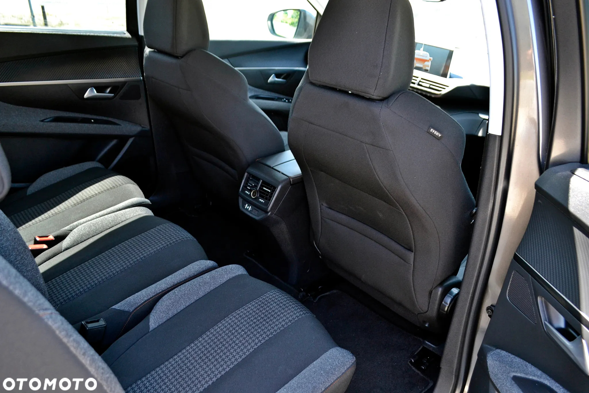 Peugeot 5008 1.6 BlueHDi Allure 7os - 15