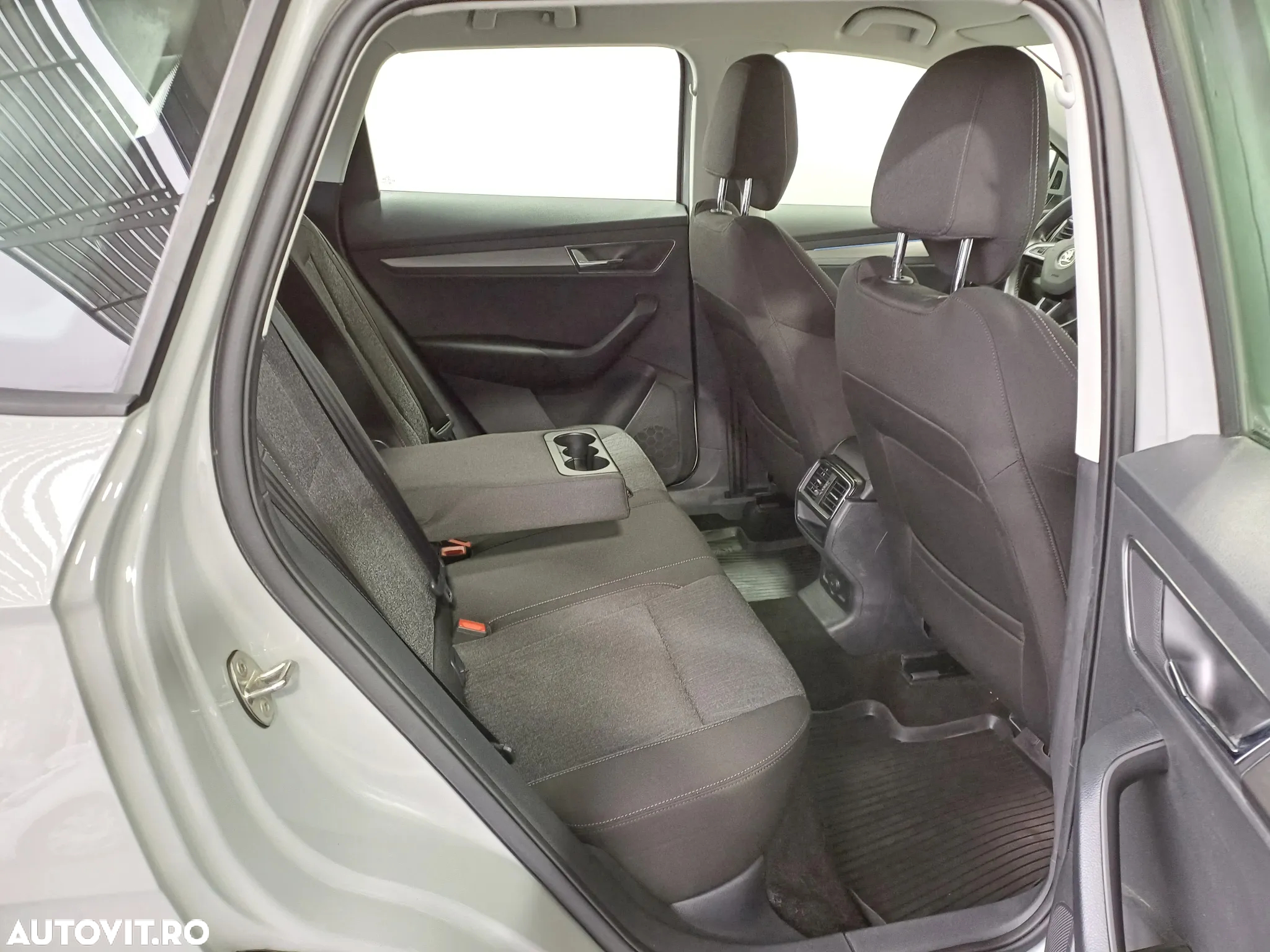 Skoda Karoq 2.0 TDI 4X4 DSG Style - 32