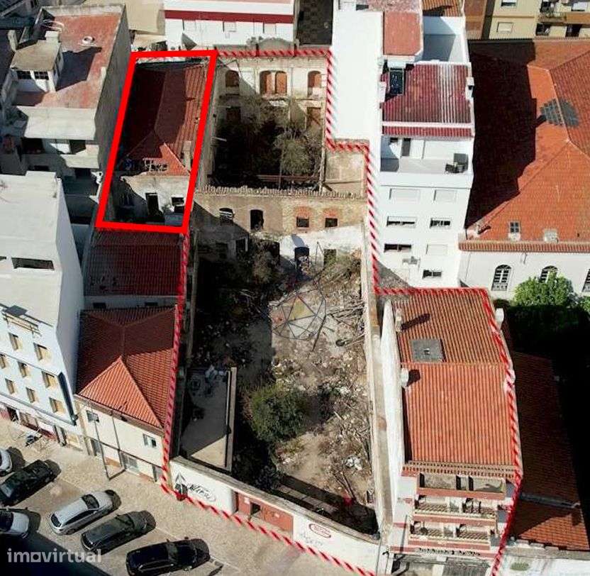 Projeto Aparthotel  de luxo com 23 apartamentos  piscina e bar, locali - Grande imagem: 5/25