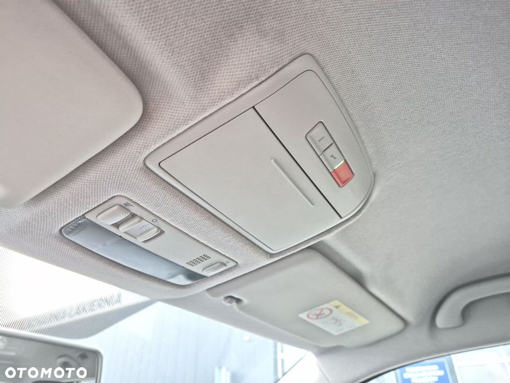 Skoda Fabia 1.0 TSI Ambition Plus - 32